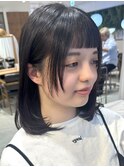 美髪カールレイヤーエアリーロングセミディ似合わせぱっつん前髪