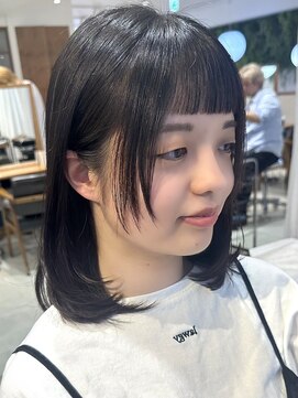 ビューブルー 亀戸錦糸町(VIEW BLUE) 美髪カールレイヤーエアリーロングセミディ似合わせぱっつん前髪