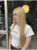 ホワイトブロンド/ケアブリーチカラー/ロングヘア