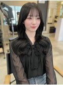 重くならない透明感ダークカラー×韓国くびれヘア◯伊藤