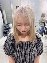 クリム(qulim)&nbsp;ブリーチ/ブリーチカラー/ダブルカラー/ハイトーンカラー