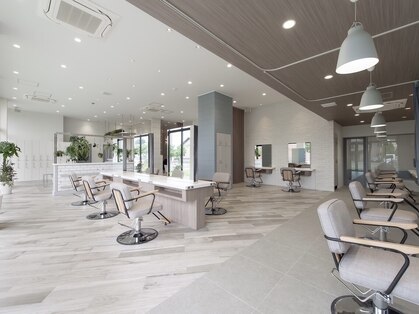 アース コアフュールボーテ 熊谷店(EARTH coiffure beaute)の写真