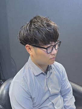 ビーダンディー(Bee dandy) ビジネスツーブロック マッシュショート 束感ニュアンスパーマ