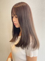 ベルフェミンキルン(Belle femin kilun) アッシュグレー 髪質改善 艶髪 顔周りカット レイヤーカット