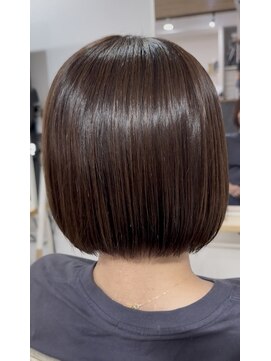 エメヘアデザイン ルイス(Aimer Hair Design Lewis) ヘアリセッター/髪質改善/弘前市