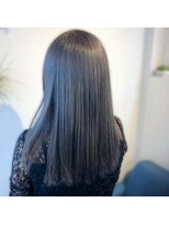 glow up by24 忠岡 艶感あふれるシルキーグレーストレート