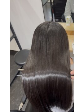 エスカーラ 町田(THE ESCALA) 縮毛矯正