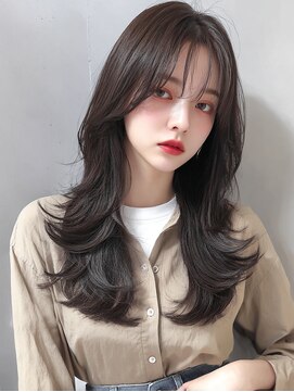 サロンドアイ(salon de i) くびれ韓国ロング × グレージュ