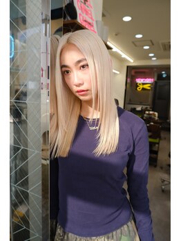 ログ 渋谷(L.O.G)の写真/似合わせ×トレンドを叶える圧倒的技術　学生必見！［渋谷／インナーカラー/ダブルカラー／レイヤーカット
