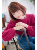 大人ガーリーなレッドブラウン小顔前下がりボブa1