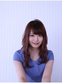 絶妙なゆるフワが大人な可愛いセミロング