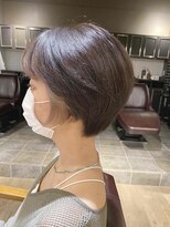 ヴァンクシー バイ ルナ(VANKCY by Luna) ショート ショートボブ インナーカラー ブリーチ 耳かけ 韓国