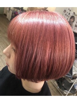 ヘアーブティック バグース(HAIR BUTIQUE Bagus) ブリーチオンカラー、ピンクベージュ系