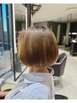 ウノプリール 西梅田ハービスプラザ店(uno pulir)&nbsp;【KEN】外国人風ショートボブ