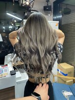 ラフ(LAFF)&nbsp;#バレイヤージュ#グレージュカラー#ボブウルフ#ココアベージュ