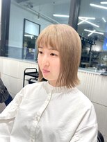 エイト 池袋店(EIGHT ikebukuro) ミルクティーベージュ