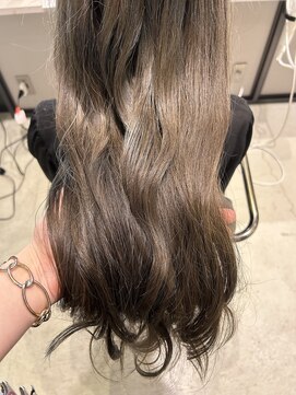 イル(il) シアーグレージュカラー【刈谷　安城　知立】