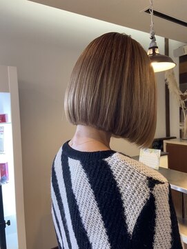 ファーストエンド 三ツ屋店(1st END.) ボブ