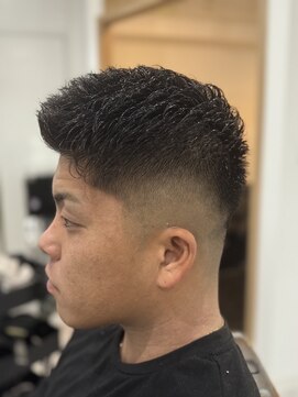 スワッグ(SWAG) 髪質改善/縮毛矯正/白髪染め/白髪ぼかし/波巻きパーマ/眉毛