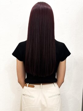 セルカ 新宿(CERCA) ボルドーレッドカラー［CERCA新宿/新宿西口］