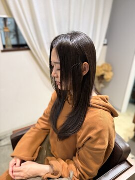 顔まわりレイヤーカットバタフライカット髪質改善ハイレイヤー