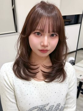 シェイト(ciate) ピンクベージュカラー/ミディアムレイヤー@mayu_ciate