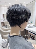 ピークアブー アヴェダ ギンザシックス(PEEK-A-BOO AVEDA GINZASIX) デジパ 癖毛ショート ハンサムショート 黒髪パーマ◆