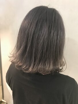 ジーナ(XENA) 外ハネネイビーブルー