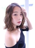 透明感ある外国人風シルキーベージュ