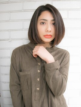 ルティア(Lutia) ナチュラルストレートお任せください！