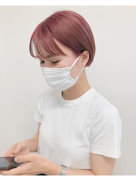 ガーランドウメダ(Garland umeda) 《輪玉尚也》 ミニボブ ブリーチ ピンク 耳掛け