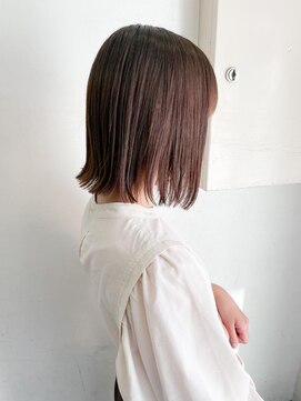 キャンバス バイ ネオリーブ 横浜西口(Canvas by neo.) 切りっぱなしボブ ぱっつんボブ 外ハネボブ