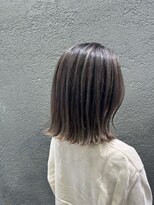 ラヴリア クルメ(LOVERIA KURUME)&nbsp;ブリーチ１回 グレージュ系バレイヤージュ