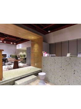 ◆美容ミシュラン”カミカリスマ”4年連続受賞サロン◆大人女性から圧倒的支持率のNatural hair designing!