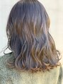エントランスオブヘアー(ENTRANCE OF HAIR)&nbsp;ミディアムヘアとカーキベージュで大人なスタイルに！