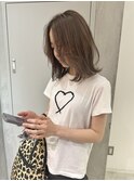 YOKE 大人ボブレイヤーボブ切りっぱなしボブアッシュベージュ