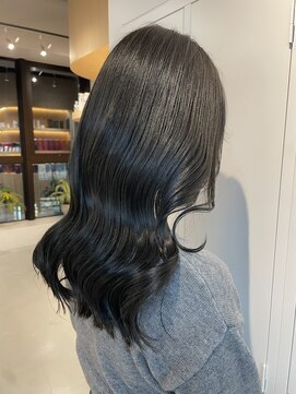 シダ(sida SAIIN) 20代30代グレージュブルージュ