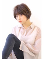 オーロ 塚口店(ORO) まとまり丸みショートボブ