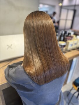 メゾンドムニ 恵比寿(Maison de MUNi) 髪質改善ストレートベージュ秋カラートリートメント