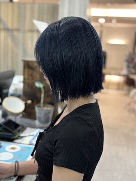 ノーム バイ アウラ(norm. by aura) ブルーブラック