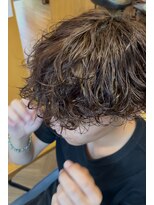 フレンズ 手稲店(friend's)&nbsp;緩め波巻きパーマイメチェンメンズ刈り上げツーブロック札幌