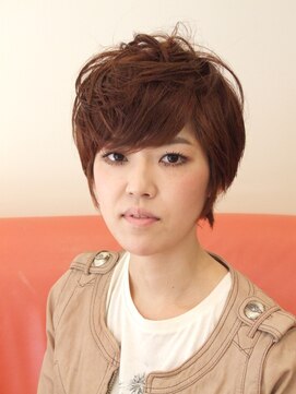 ラマージュ(La'mage) ショートレイヤ-☆ミラノ風