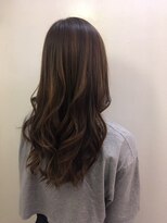 パティオン(PATIONN)&nbsp;動くたびにニュアンス変わる３Dカラー。ハイライト＆ローライト