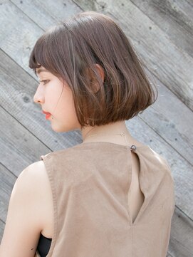 ルティア 池袋(Lutia) 骨格を綺麗に見せるボブヘア