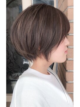 サロンドミルク 新百合ヶ丘店(salon de MiLK) まとまり良い大人可愛いショート［イルミナカラー／新百合ヶ丘]