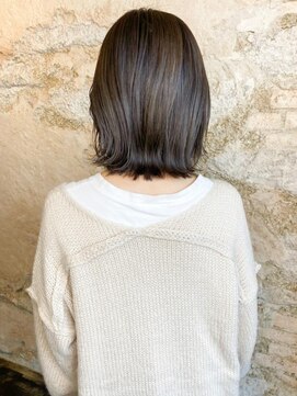 フロール 上大岡(Flor) 【Flor上大岡】くびれセミディ+スモーキーアッシュ*