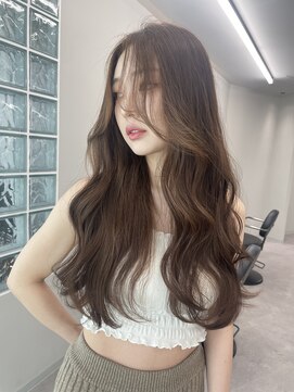 リッカ(LICCA) 【LICCA 伊崎優李】レイヤーカット/韓国ヘア/大人ガーリー