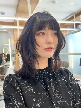 アフロートリノ(AFLOAT Leino) 小顔ヘルシーレイヤースタイル透明感カラー【修】20代30代40代