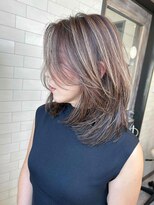 アルマヘア(Alma hair) 大人ハイライトミディアムレイヤー