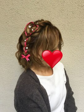 ヘアアンドメイク ゼン ヨコハマ(Hair&Make ZEN YOKOHAMA) リボン編み込みのハートアレンジ